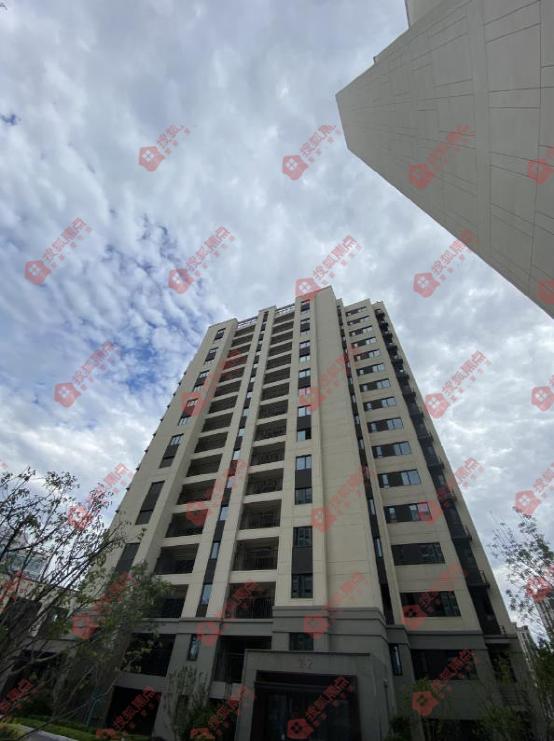 面包砖铺地板,柏油路面刷漆多少钱一平米