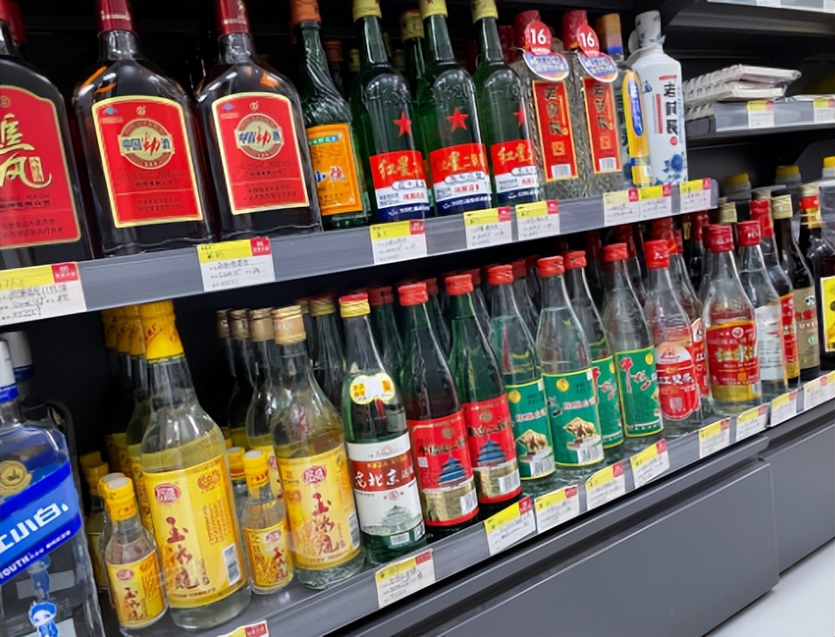 烟酒店里回头率99的10款白酒,值得收藏五款白酒