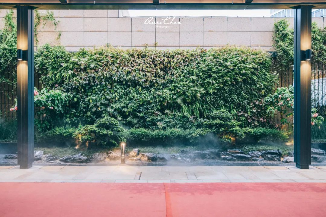 它是岭南花园的代表作，更是华南洲际的新旗舰