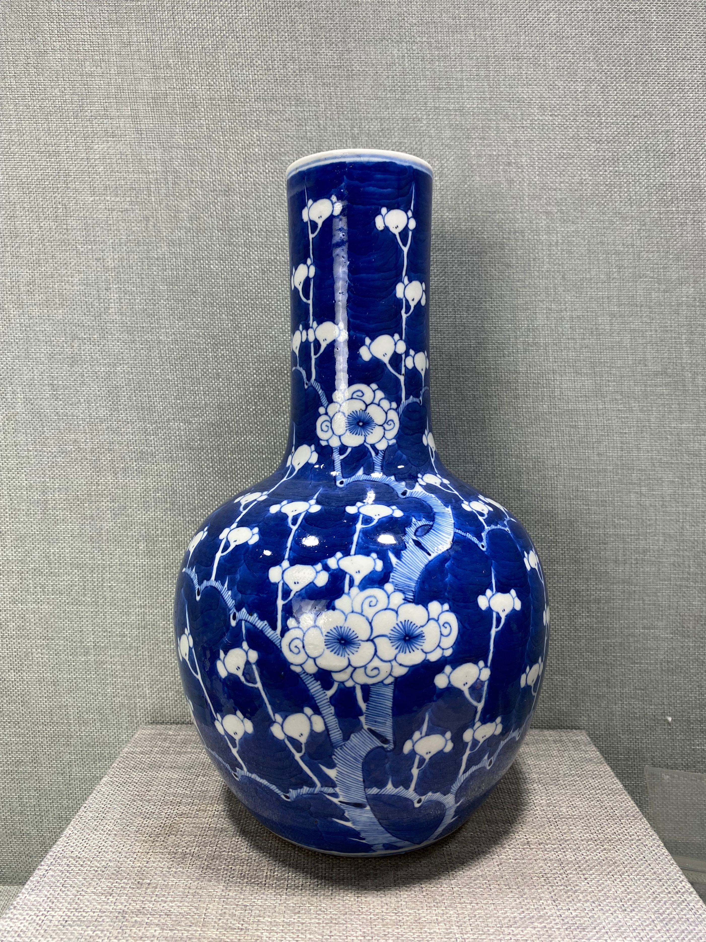 清冰梅瓷器,冰梅瓷器有没有官窑款式