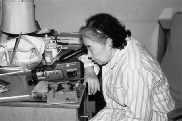 2006年王光美临终之际，子女问她还有何未了心愿，王光美：花明楼