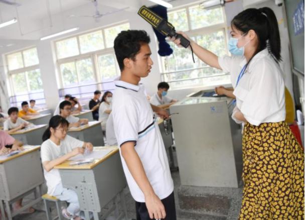 高考如何防止双胞胎考试,高考时遇到双胞胎怎么解决