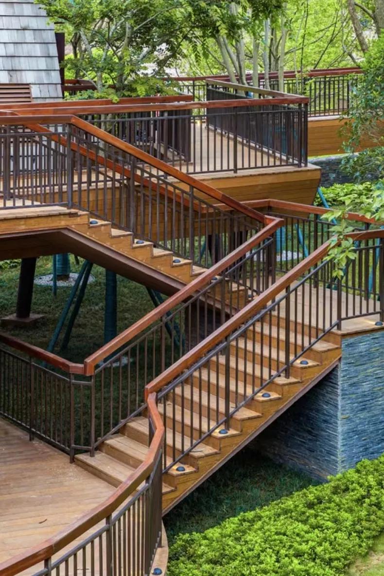 小精灵同款树屋绝了!遛娃的秘密基地,诗境家园里的度假圣地