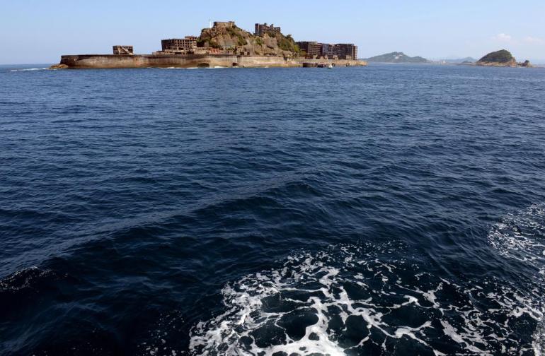 为什么日韩都有美军,日本韩国都是美国的小弟吗