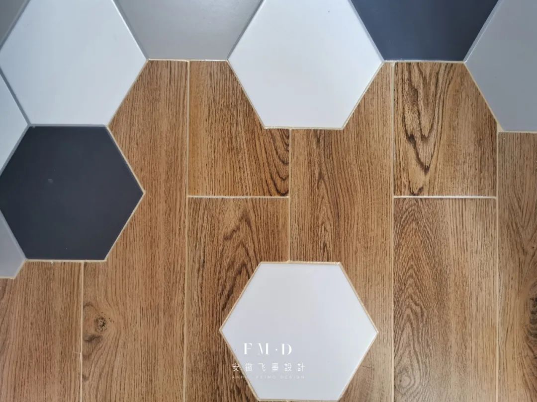 地面铺地板好还是地砖好,铺地板与地砖