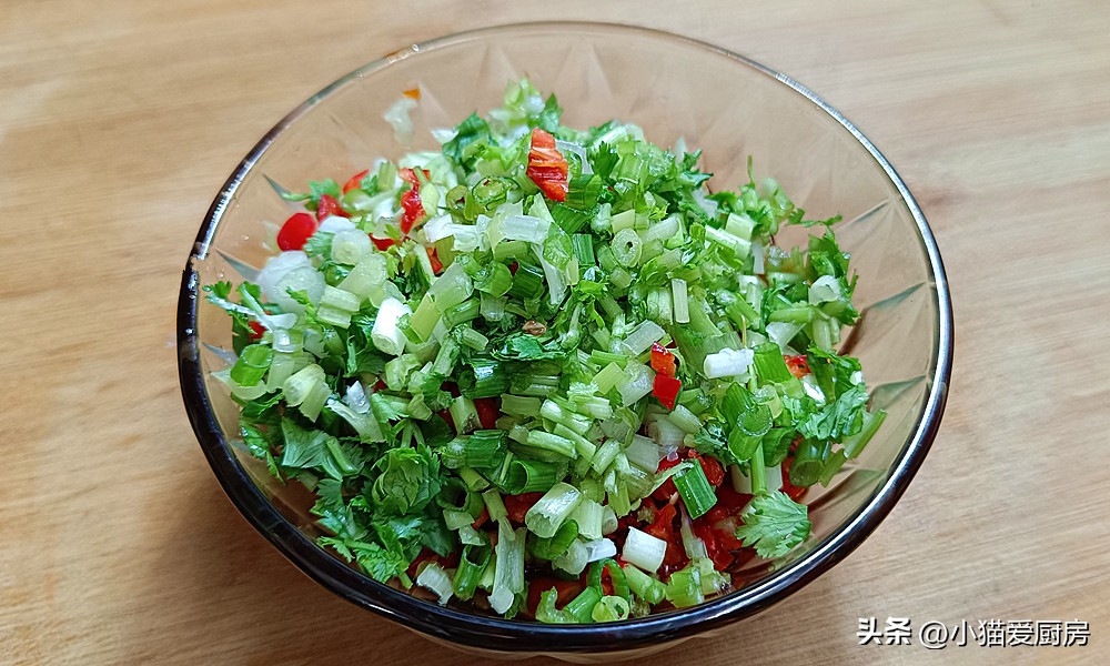 腌茄子怎么做简单又好吃,不辣的腌茄子怎么做