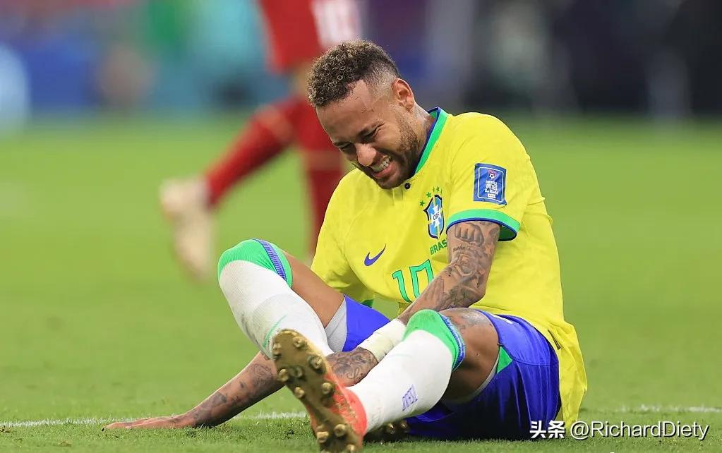 深度｜内马尔的伤缺或将反而彻底释放巴西进攻天团的天赋