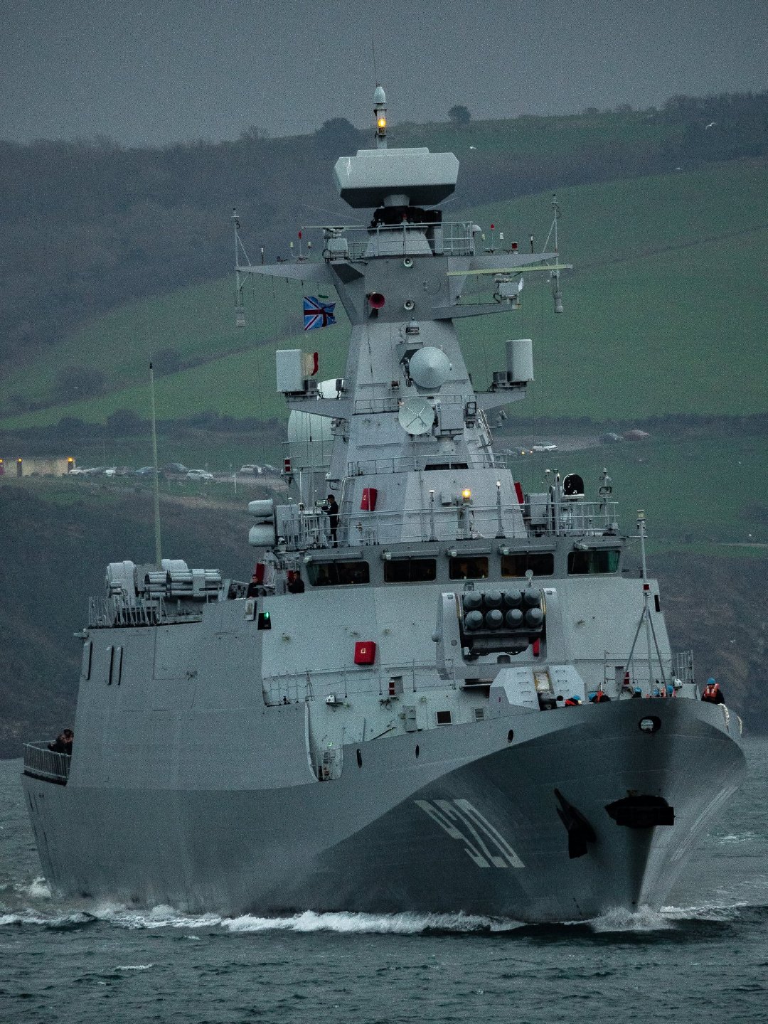 首舰正式交付！阿尔及利亚海军大手笔，真一口气买了6艘中国战舰