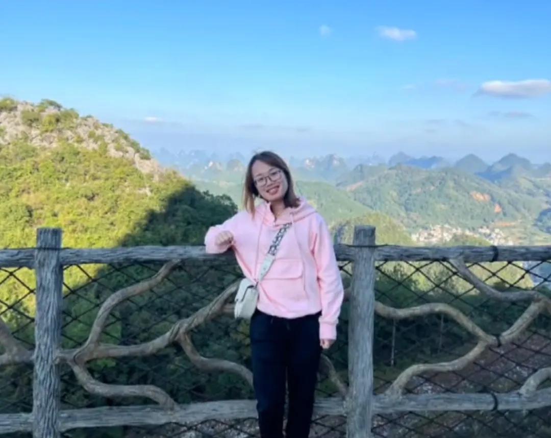 广西美女远嫁越南，生俩娃，发现越南有钱人的房子真豪气全屋红木