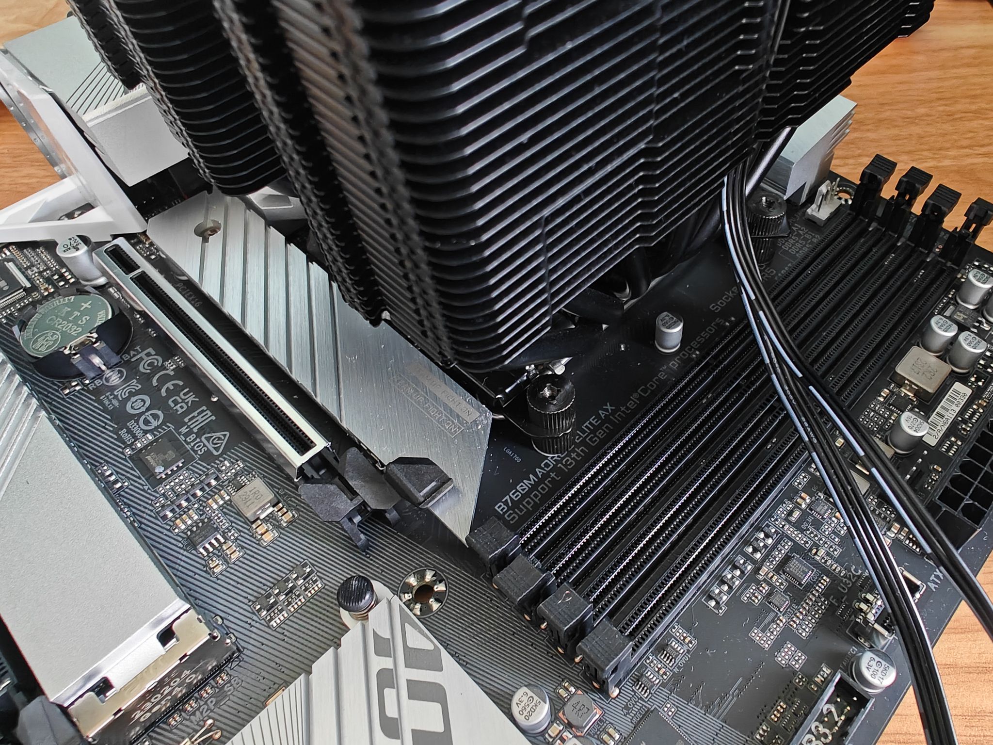 技嘉b760m电竞雕如何给内存超频,技嘉b760m小雕内存超频技术