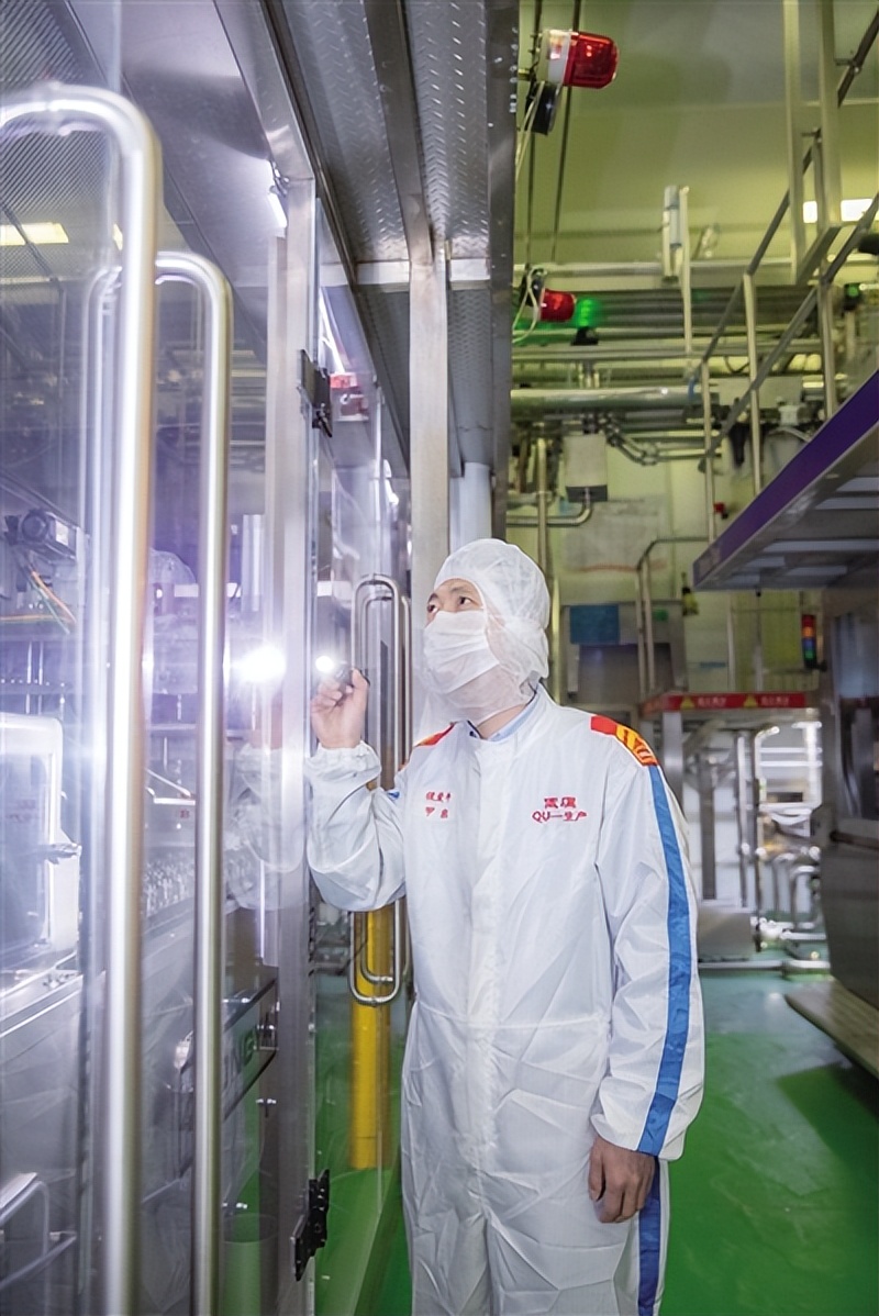 奋进新起点逐梦再启航,新起点新征程逐梦前行下一句