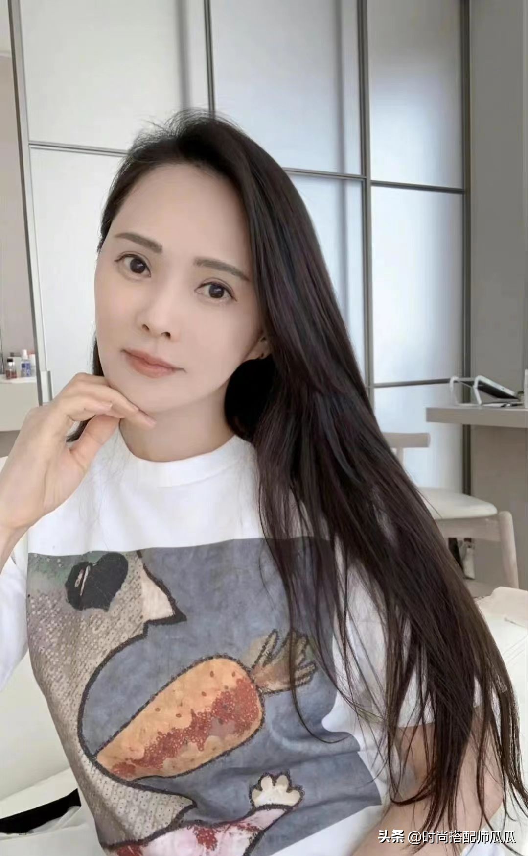 圆脸女生羊毛卷显老,适合长脸女生的减龄羊毛卷