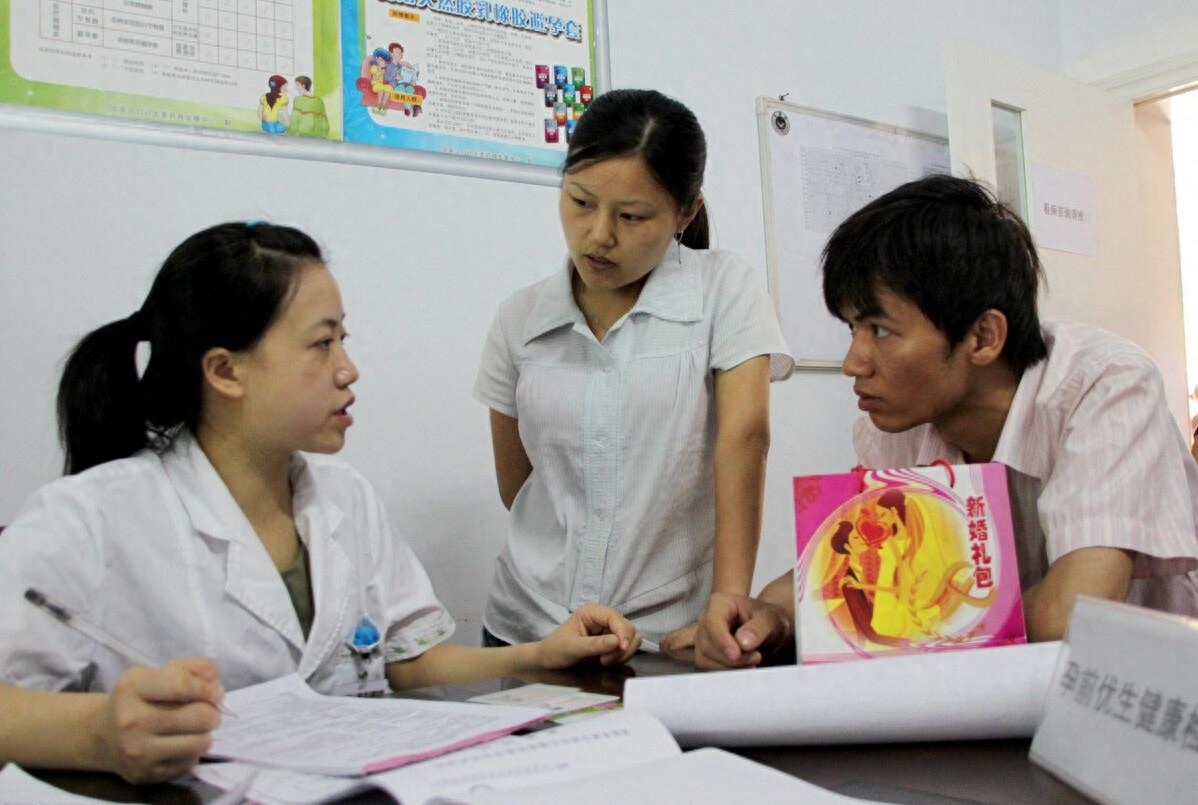 惊妃生下孩子后续,惊变28天女主怀孕了