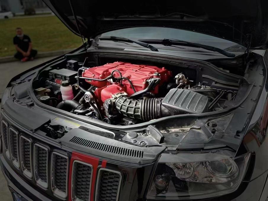 srt8大切诺基机械增压,大切诺基srt8加装机械增压