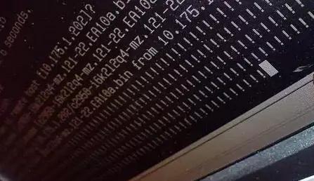 键盘出现无法定位输入点怎样解决,键盘默认按住ctrl键了无法输入