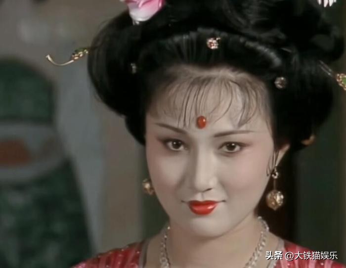 还好“四大美人”90年代就拍完了,现在的牛鬼蛇神,都演了些什么