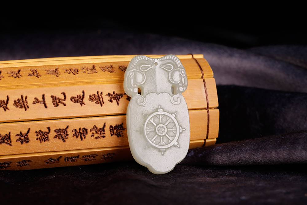 手工雕刻和工艺品的区别,超声波雕刻和电脑雕刻区别