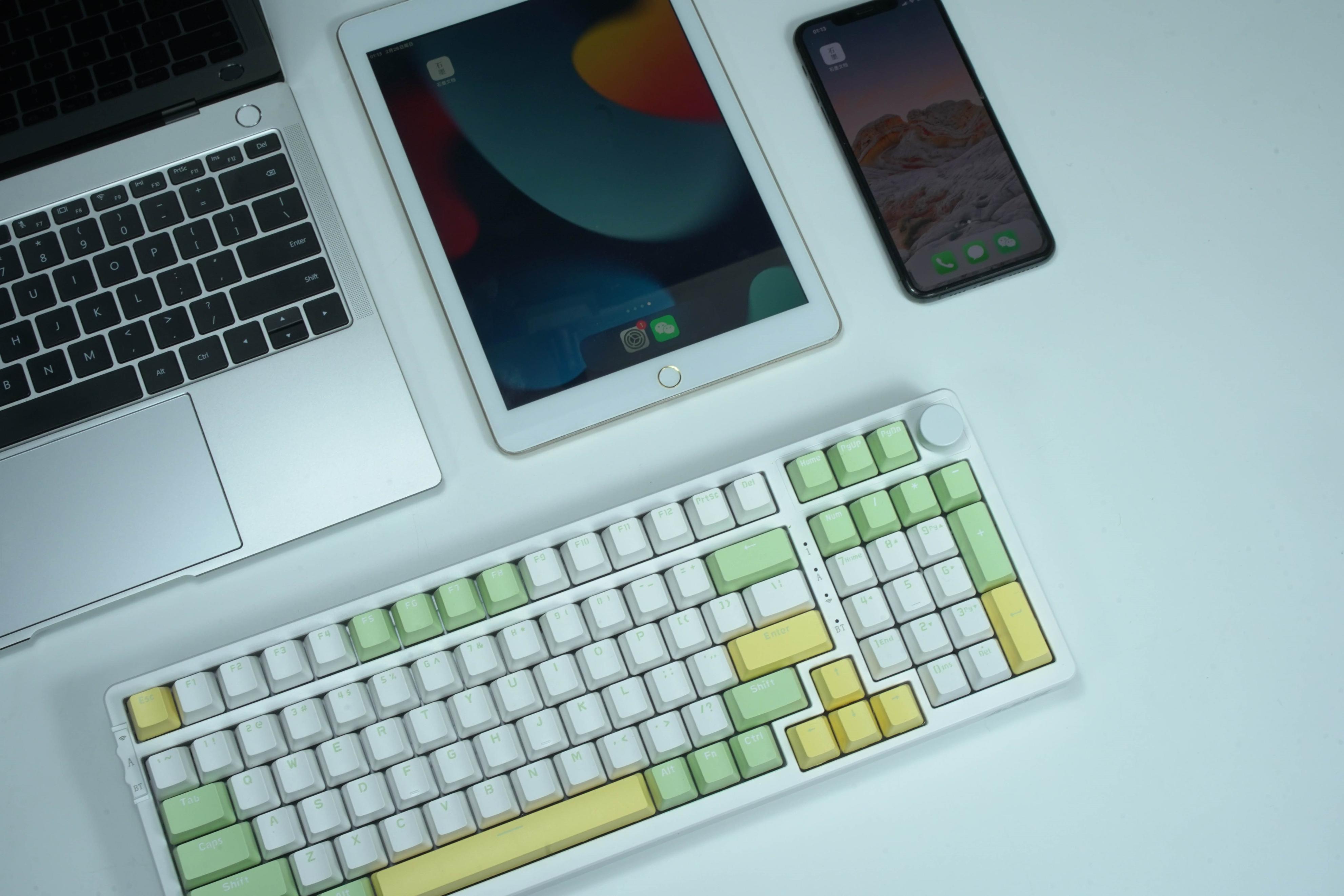 黑爵ak992侧刻机械键盘蓝沁,黑爵键盘ak992怎么样