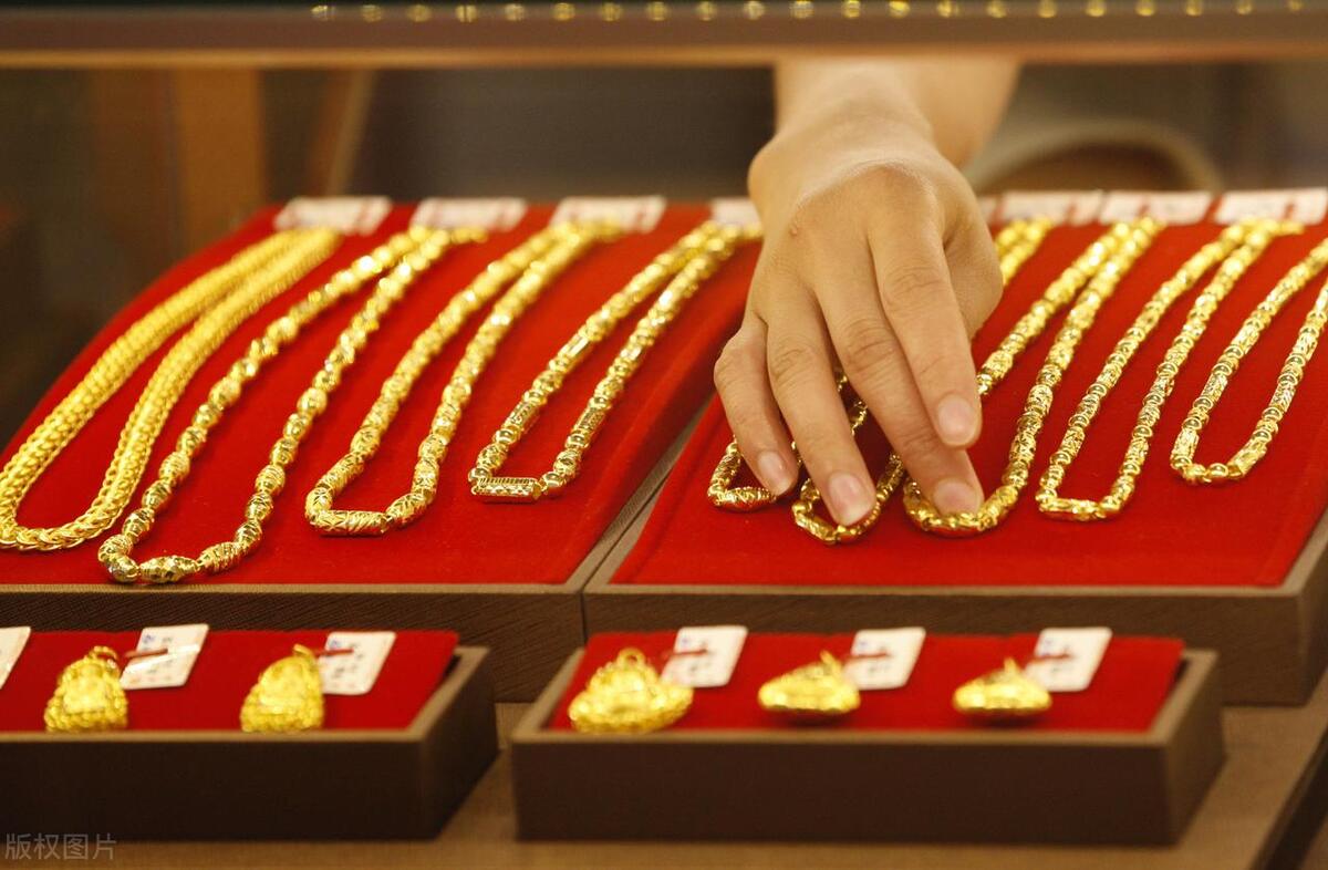 黄金排名前十名品牌有哪些,各大品牌黄金哪个比较好