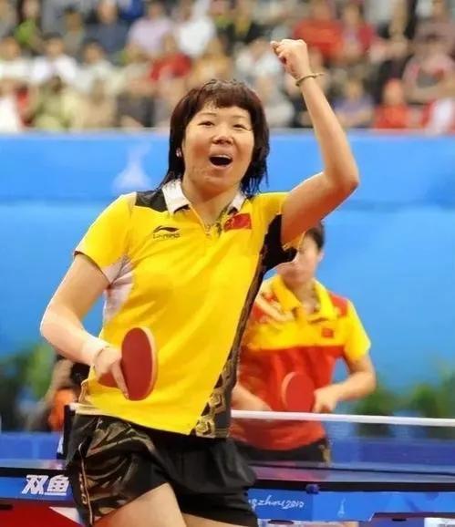 李晓霞郭跃孙颖莎,李晓霞的故事