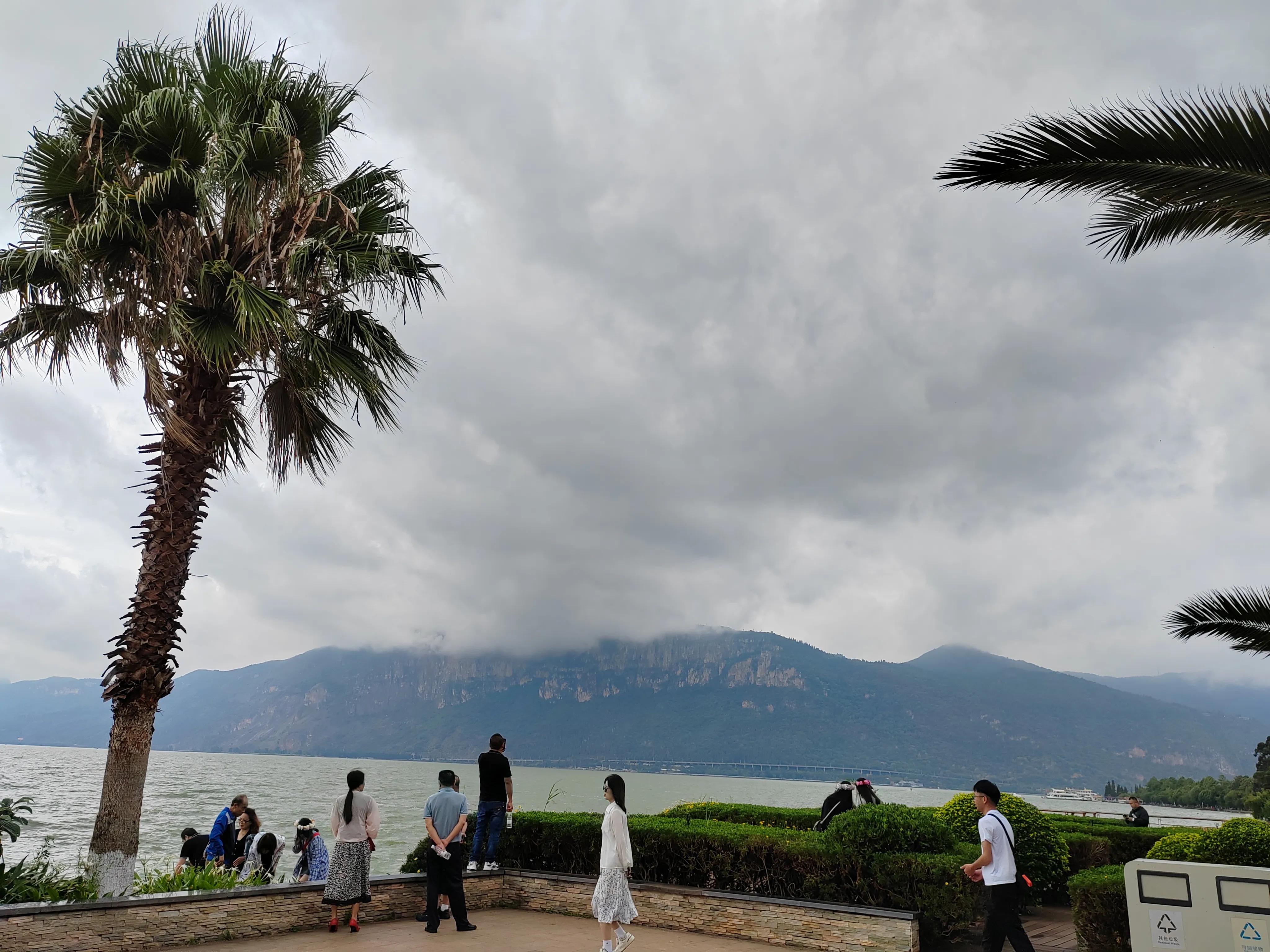 与春城昆明的再次邂逅，让这个盛夏有一抹清凉