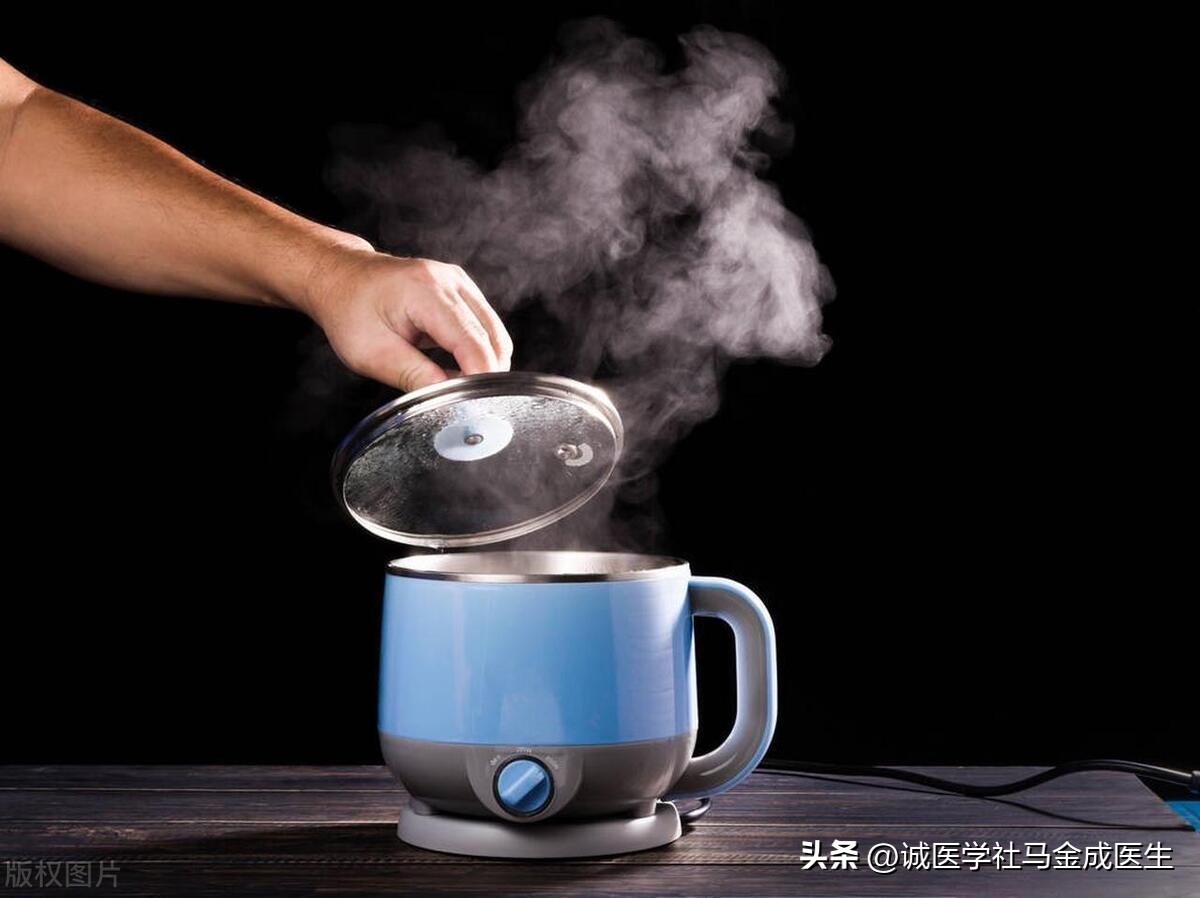 夏天汗出得多怎么补,夏季出汗多是排毒还是体质虚