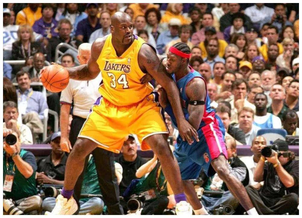 NBA球员谎报身高谁最离谱？1米98大于2米06，利拉德不如女模特