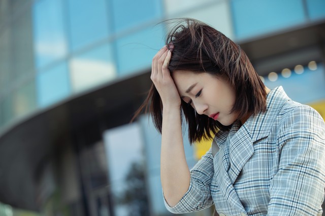 为什么两个人相爱却渐行渐远,为什么相爱的两个人最后成了朋友