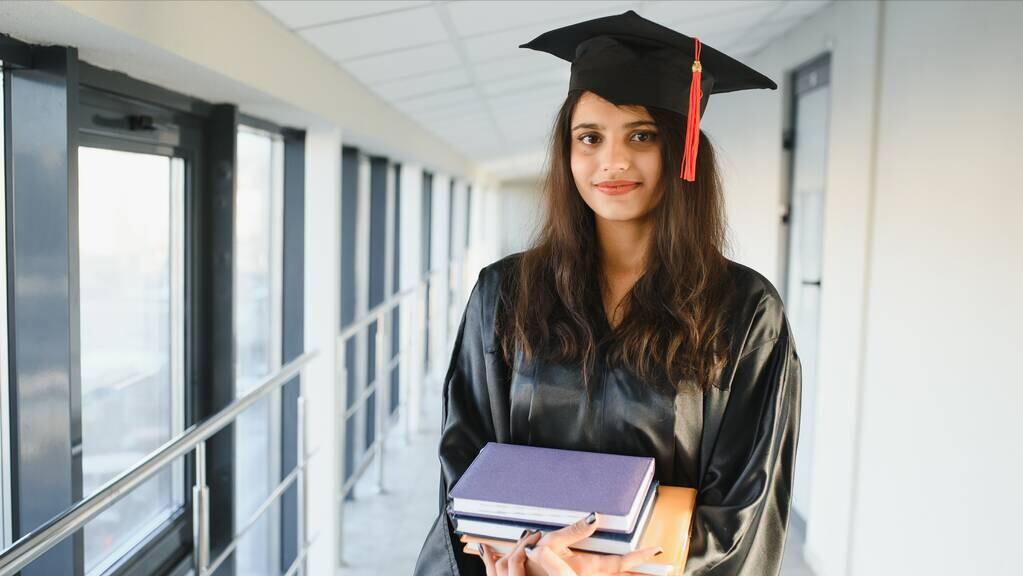 全日制和非全日制博士研究生区别,博士研究生和博士后的区别是什么