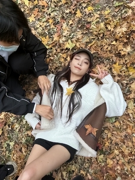 vava毛衍七跳舞,vava毛衍七炸裂舞台