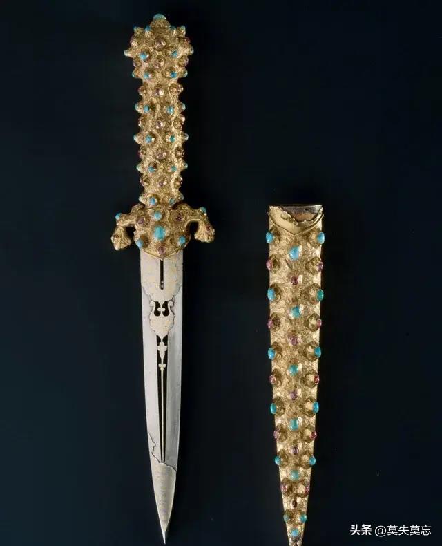 21张真实又罕见的老照片，阴毛假发工作者，我怀疑他用错地方了