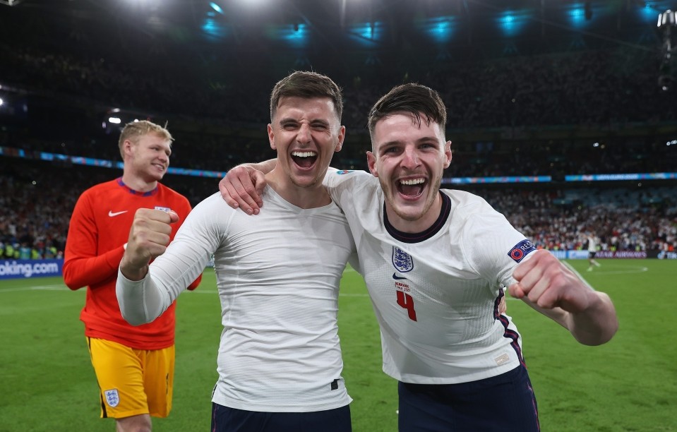 卡塔尔男足vs英格兰女足,英格兰女足希望得世界杯冠军