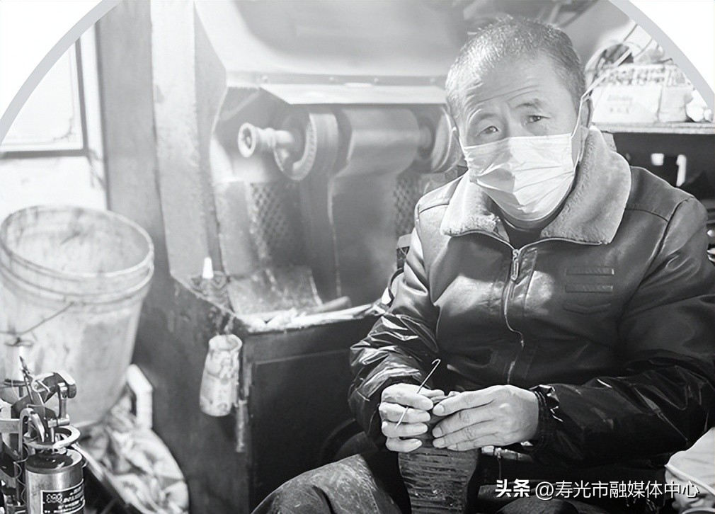 寿光老鞋匠李木枝:22年的坚守手艺人变“守艺人”