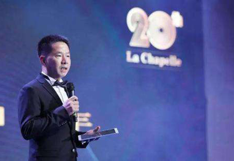 拉夏贝尔一季度净利,拉夏贝尔为什么亏损