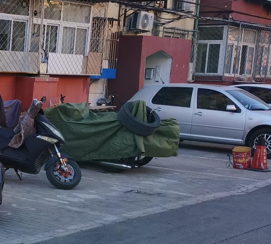 一平差8万的房子,一套房子亏十多万正不正常