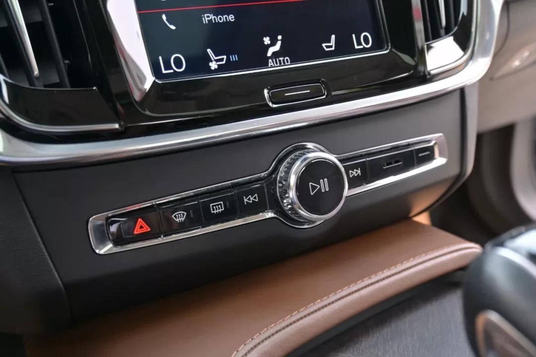 沃尔沃v90cc2022款试驾评测,沃尔沃v90和v90cc对比试驾