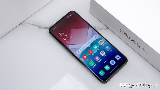 打游戏手机推荐1000-1500之间,手机价格1000-1500左右有哪些