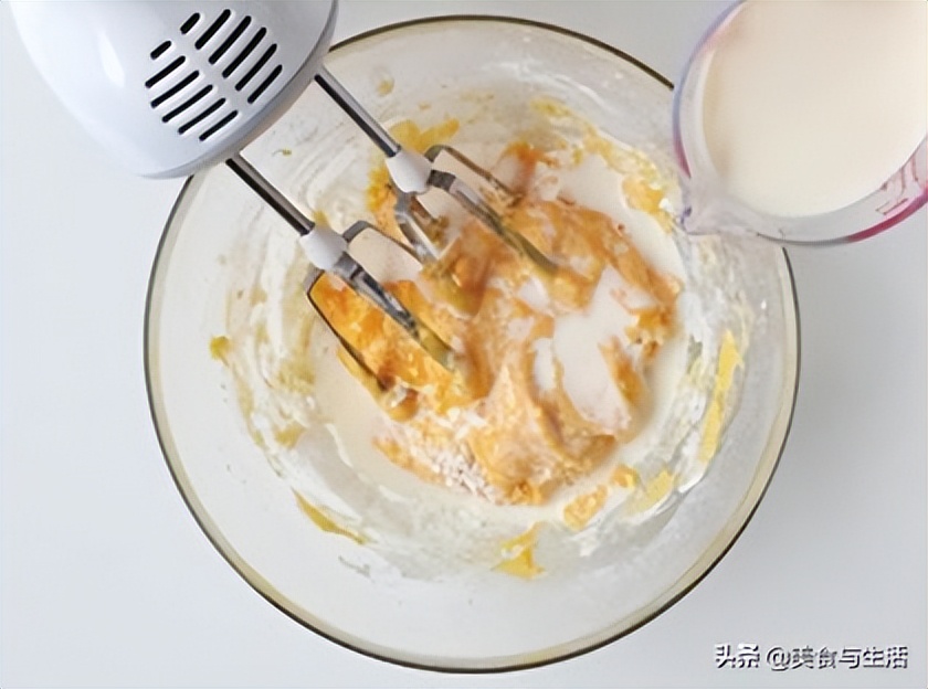 只用平底锅就可以做的简单小甜品,自制冰冰凉凉的小甜点