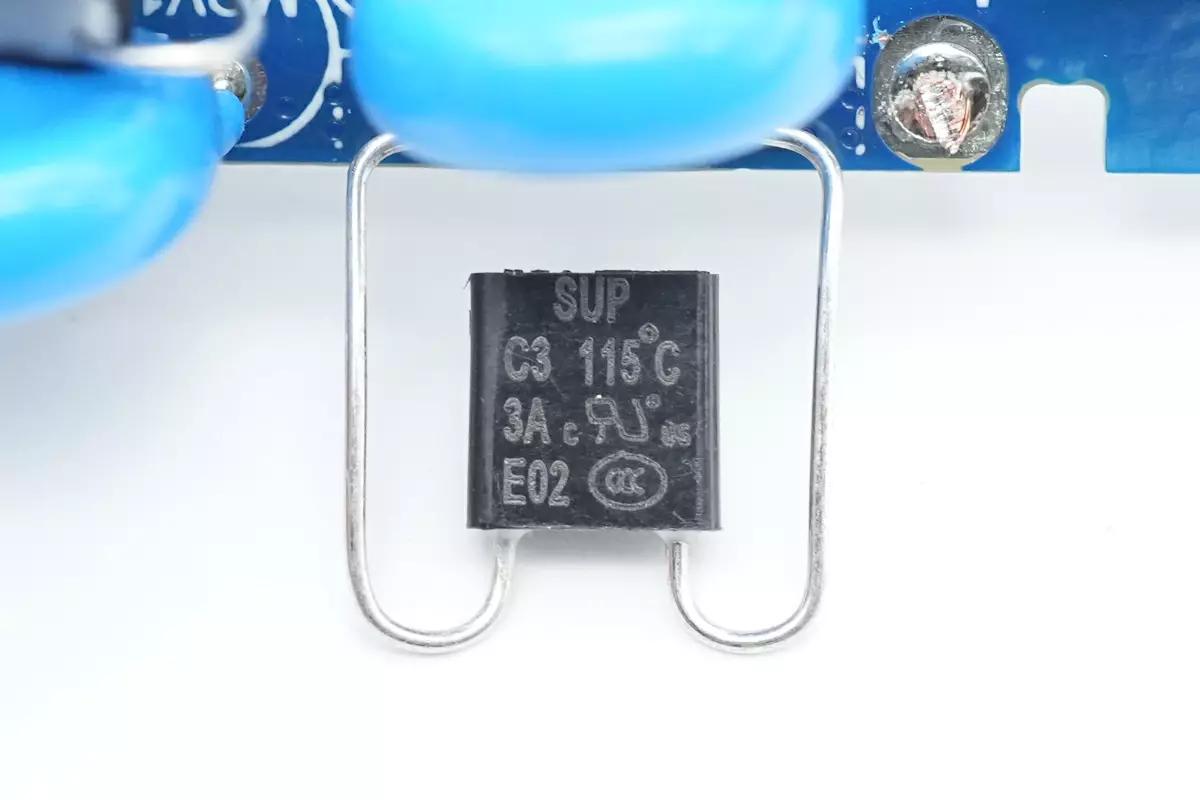 防雷插座拆解,插座10位绿联