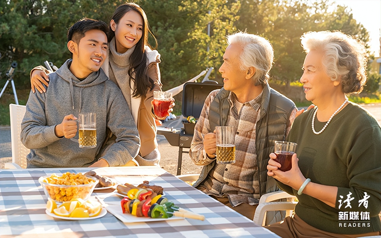 人老了这四件事不能对子女说,人老后4件事不要对子女说