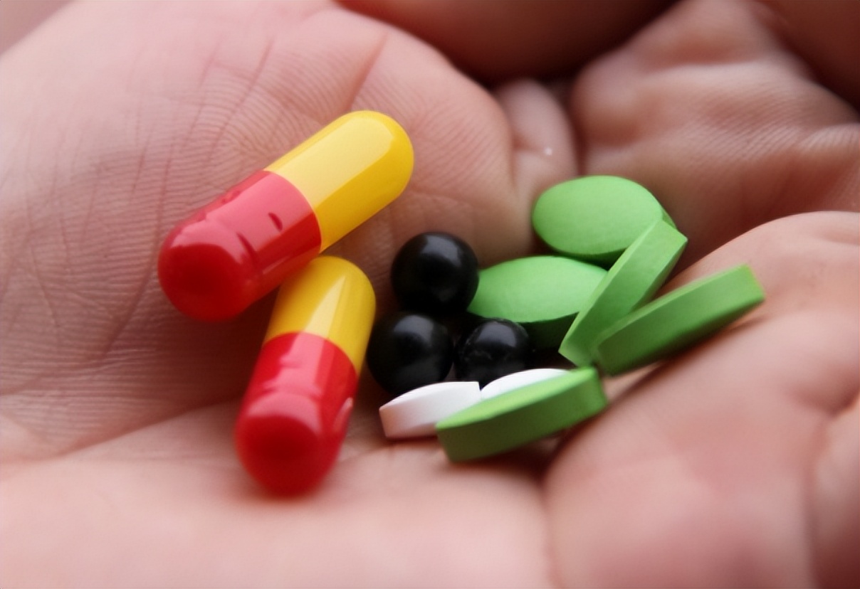 阿莫西林列入十种不能吃的药,阿莫西林别乱吃只对6种病有效