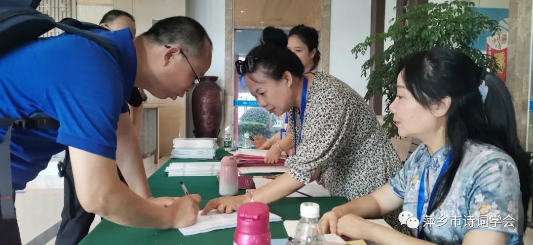 姹熻タ璇楄瘝澶т細钀嶄埂,姹熻タ钀嶄埂璇楄瘝澶т細