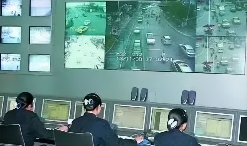 除了这八件事不能拨打110,今后只有这七件事可以拨打110