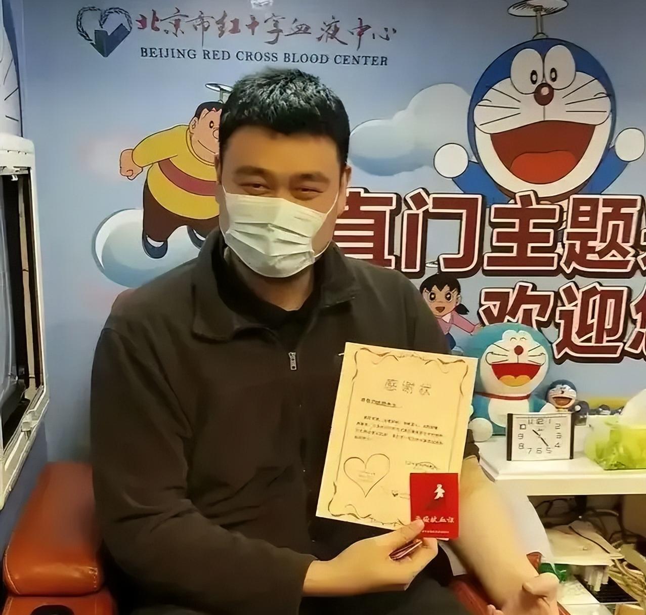 姚明女儿照片最新,姚明女儿现在状况