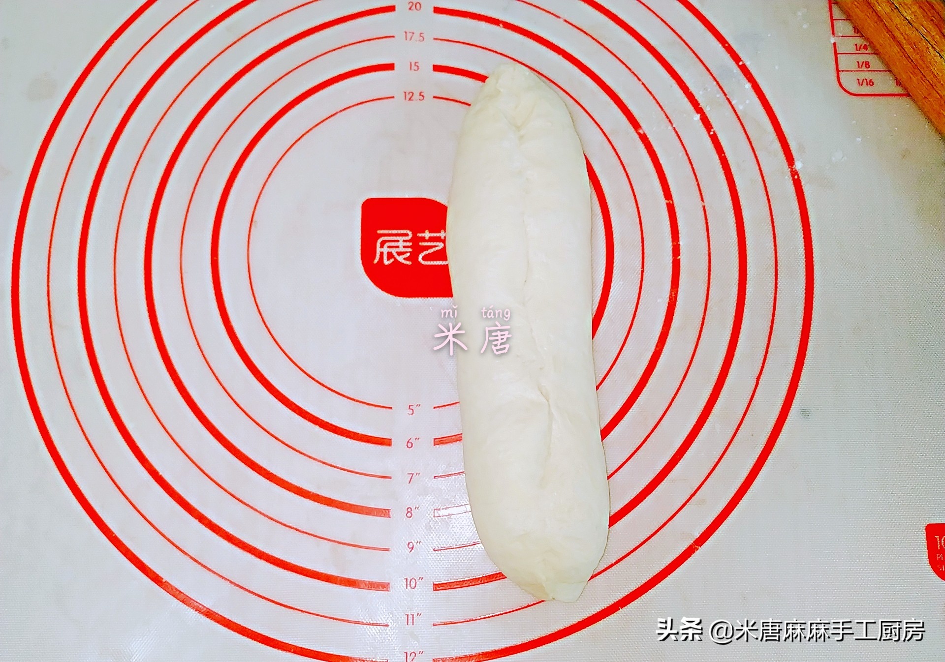 米唐麻麻吐司视频,轻松get简单又好吃的蒜香吐司