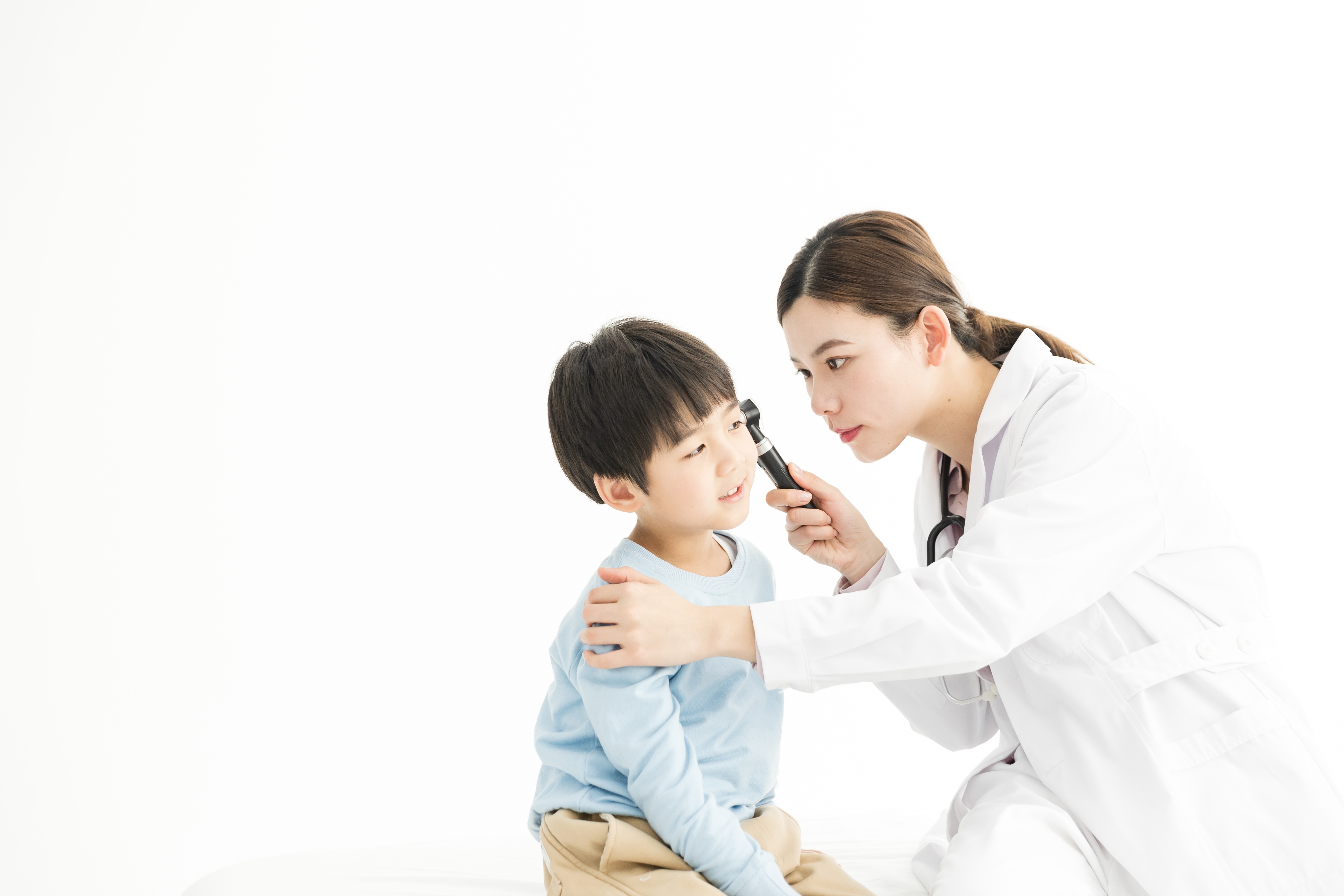 感冒引起的中耳炎一般几天能恢复,孩子感冒需要警惕中耳炎视频