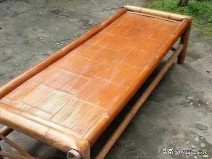 一把蒲扇一个竹床,一把蒲扇一个竹床便是一整个夏天