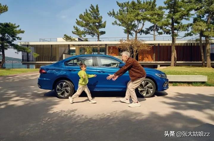 预算五万以下能买哪一年的宝来,裸车10万入手大众宝来到底值不值