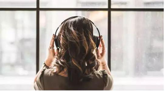 小托福听力推断题解题技巧,托福听力注意事项