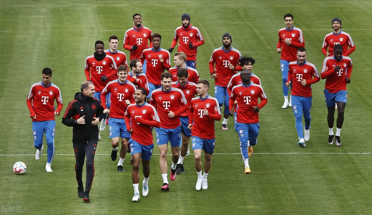 卡恩德国足球,卡恩把德国足球的未来交给了谁